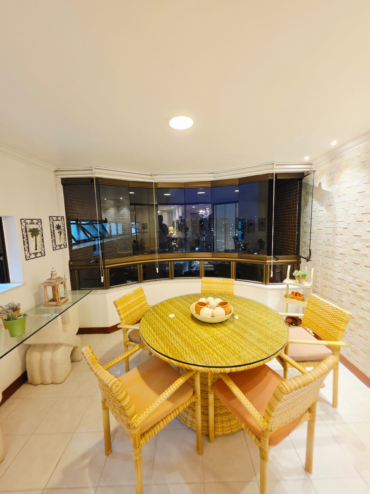 Imagem Apartamento com 4 Quartos à Venda, 224 m² em Pituba - Salvador
