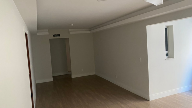 Imagem Apartamento com 3 Quartos à Venda, 110 m² em Comerciário - Criciúma