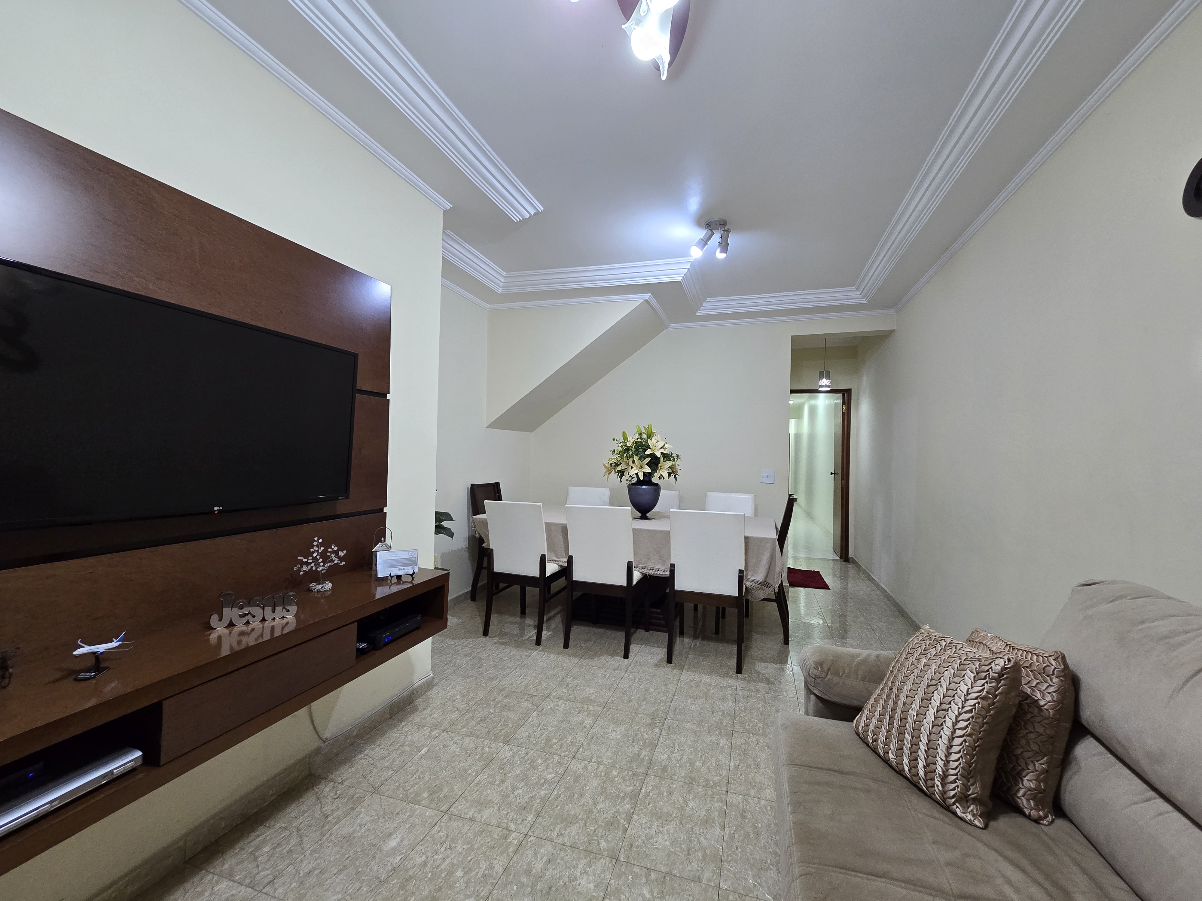 Imagem Casa com 3 Quartos à Venda, 110 m²em Boqueirão - Santos