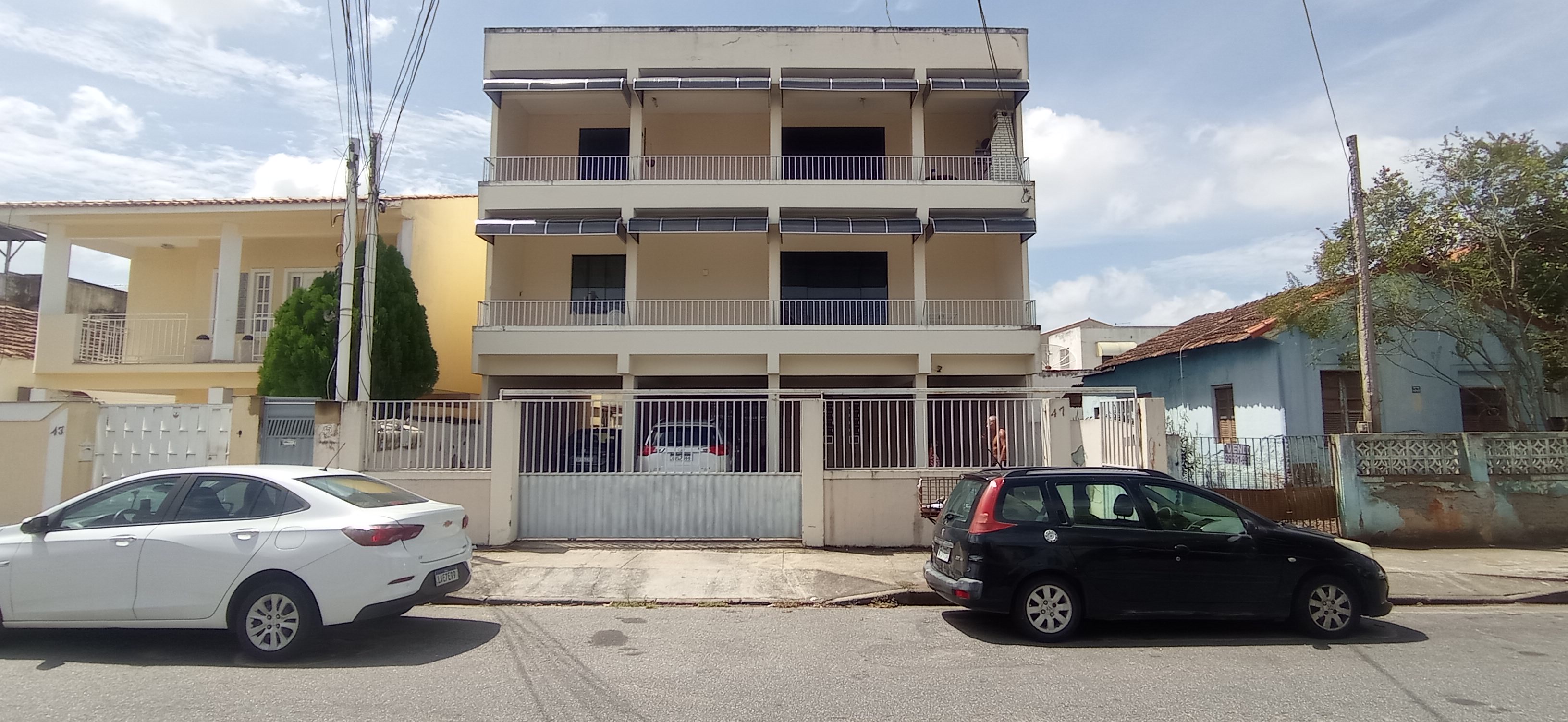 Apartamento com 3 Quartos à Venda, 85 m²em Centro - Campos dos Goytacazes