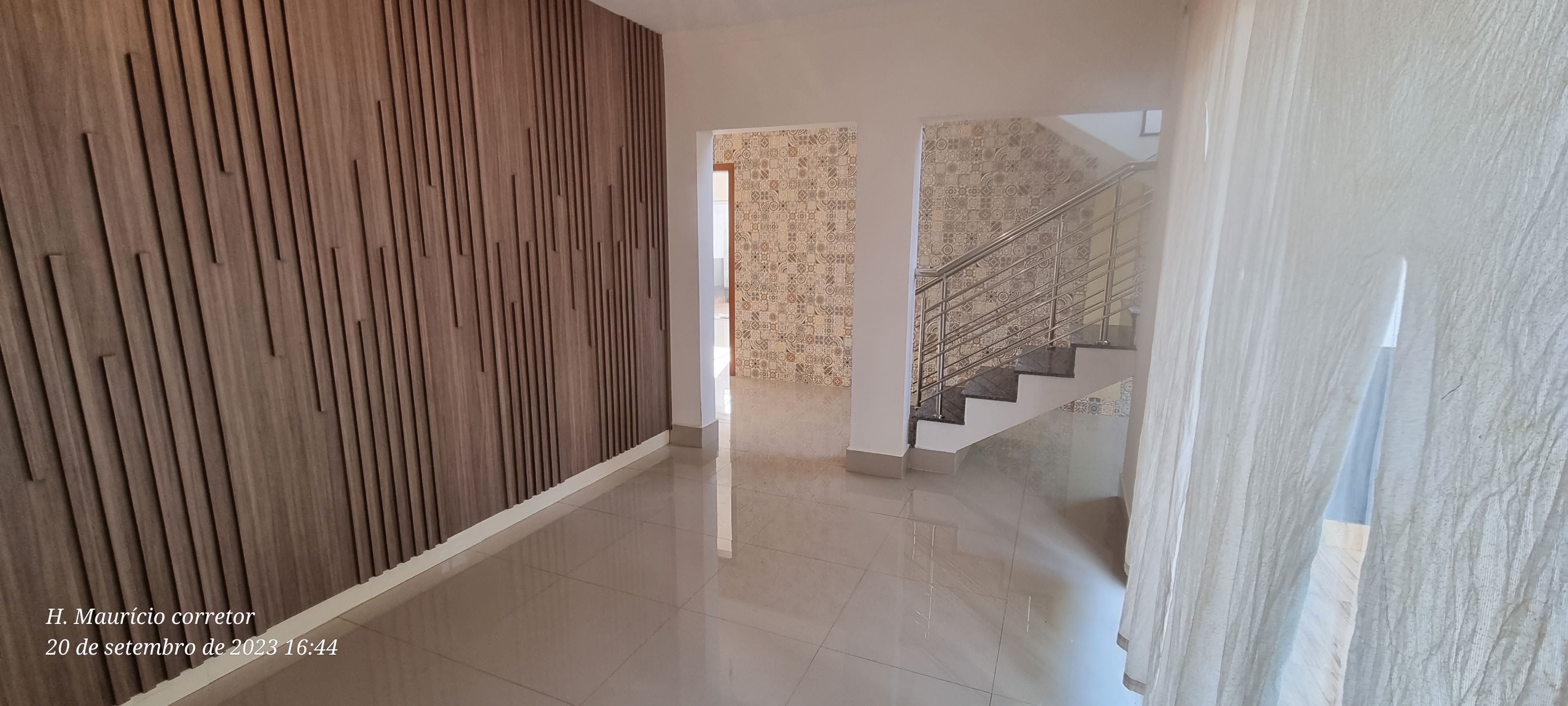 Imagem Sobrado com 4 Quartos à Venda, 377 m²em Setor Jaó - Goiânia