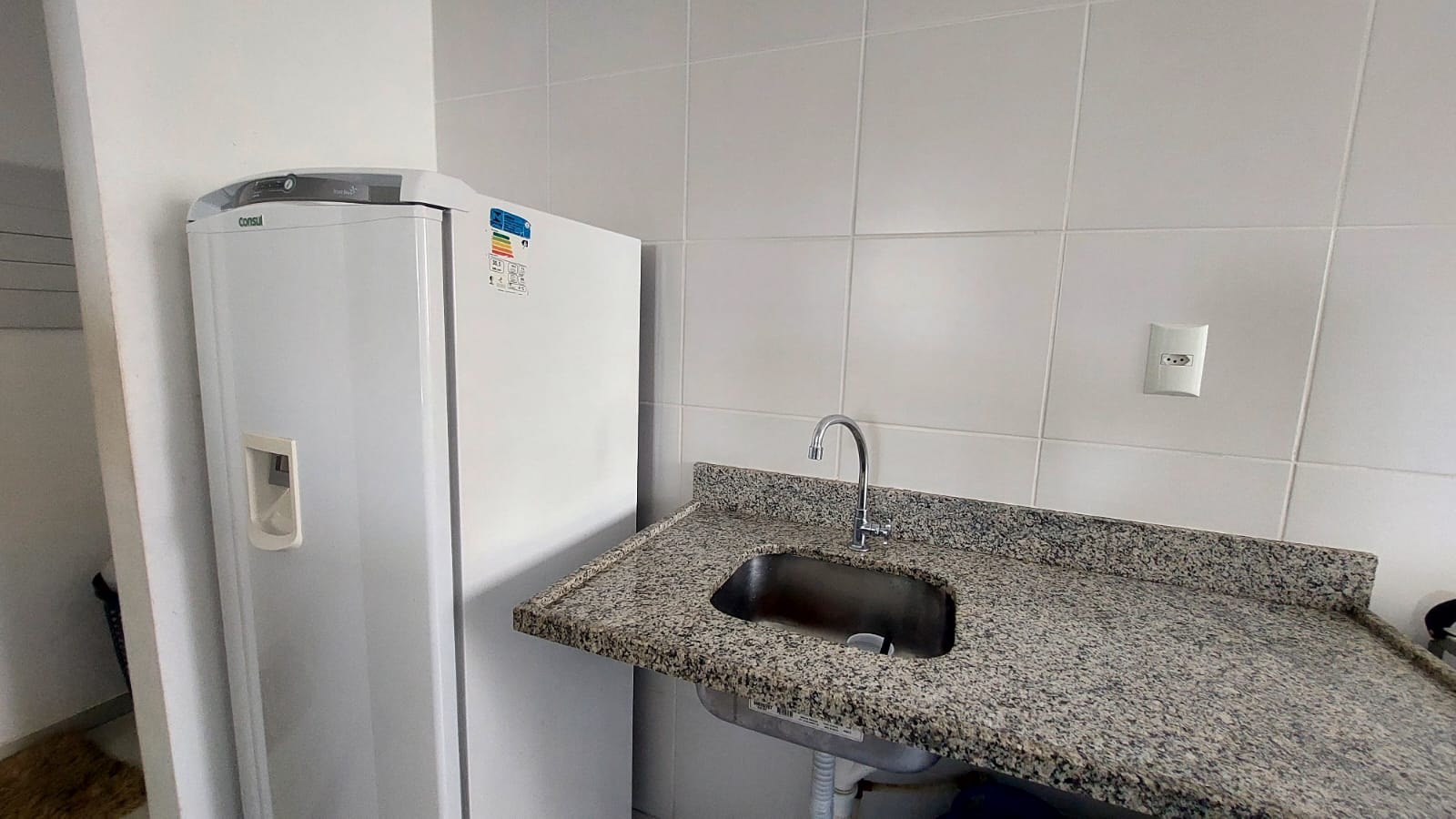 Imagem Apartamento com 3 Quartos para Alugar, 77 m²em Aleixo - Manaus Imagem Apartamento com 3 Quartos para Alugar, 77 m²em Aleixo - Manaus