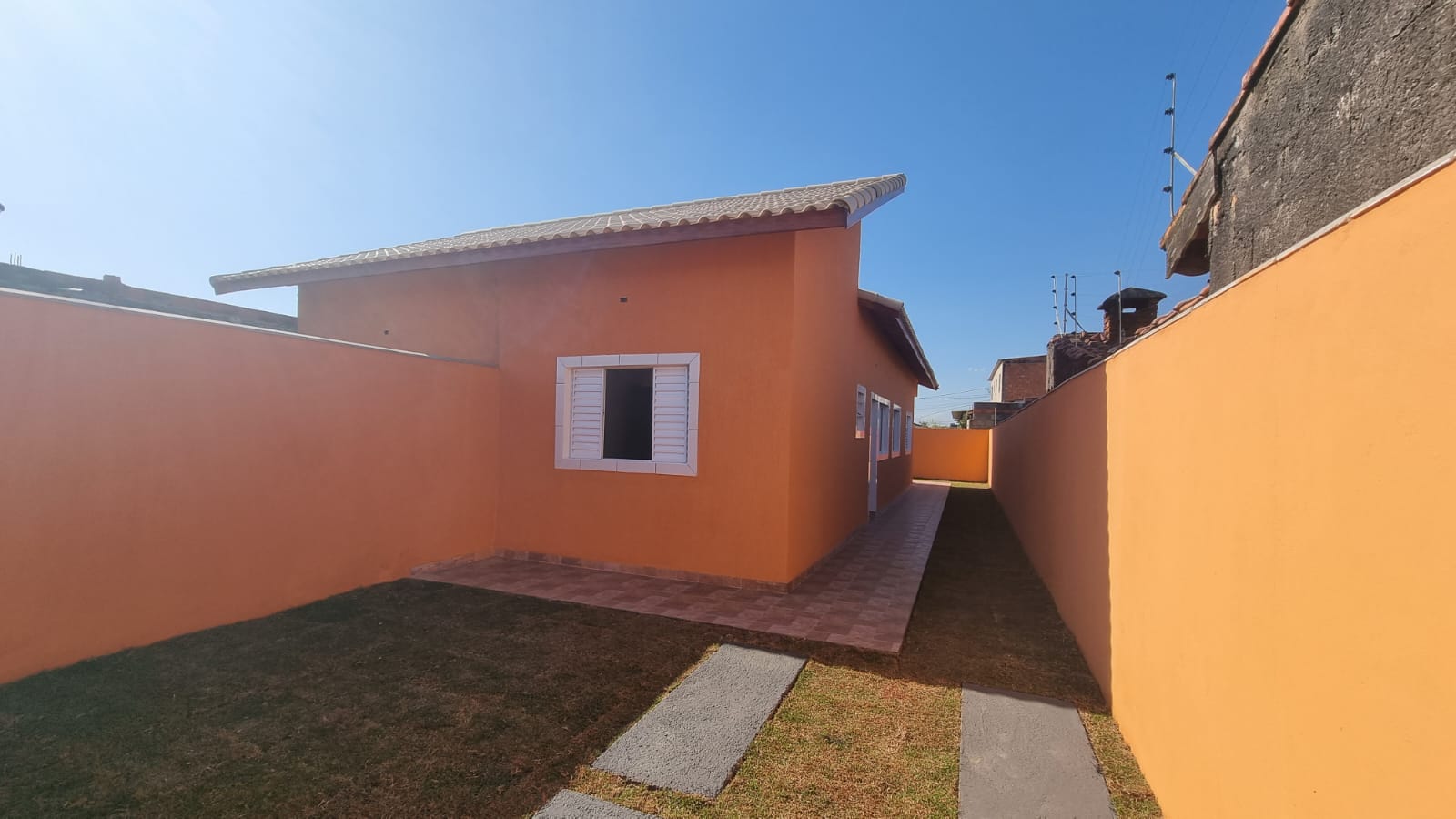 Imagem Casa com 2 Quartos à Venda, 54 m²em  JARDIM LINDOMAR - Itanhaém