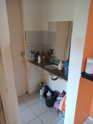 Imagem Apartamento com 2 Quartos para Alugar, 54 m² em Turu - São Luís