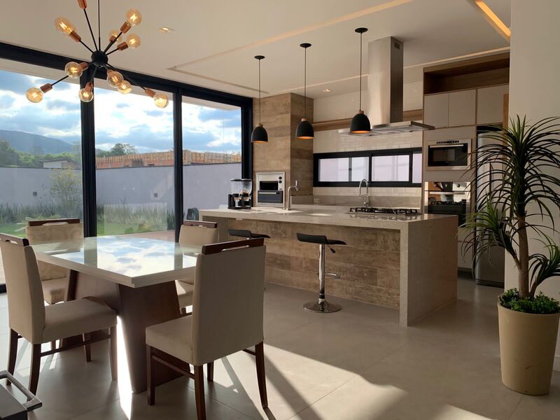 Imagem Casa de Condomínio com 4 Quartos à Venda, 265 m²em Jardim Novo Mundo - Jundiaí