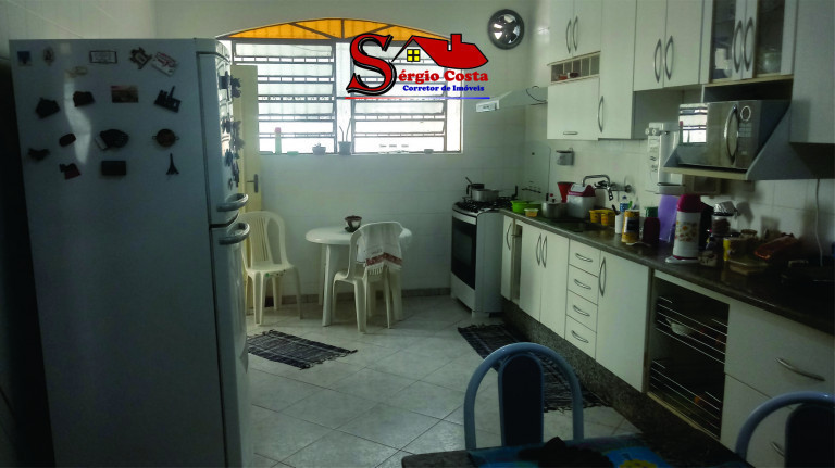 Imagem Casa com 6 Quartos à Venda, 341 m² em Vila Valqueire - Rio de Janeiro
