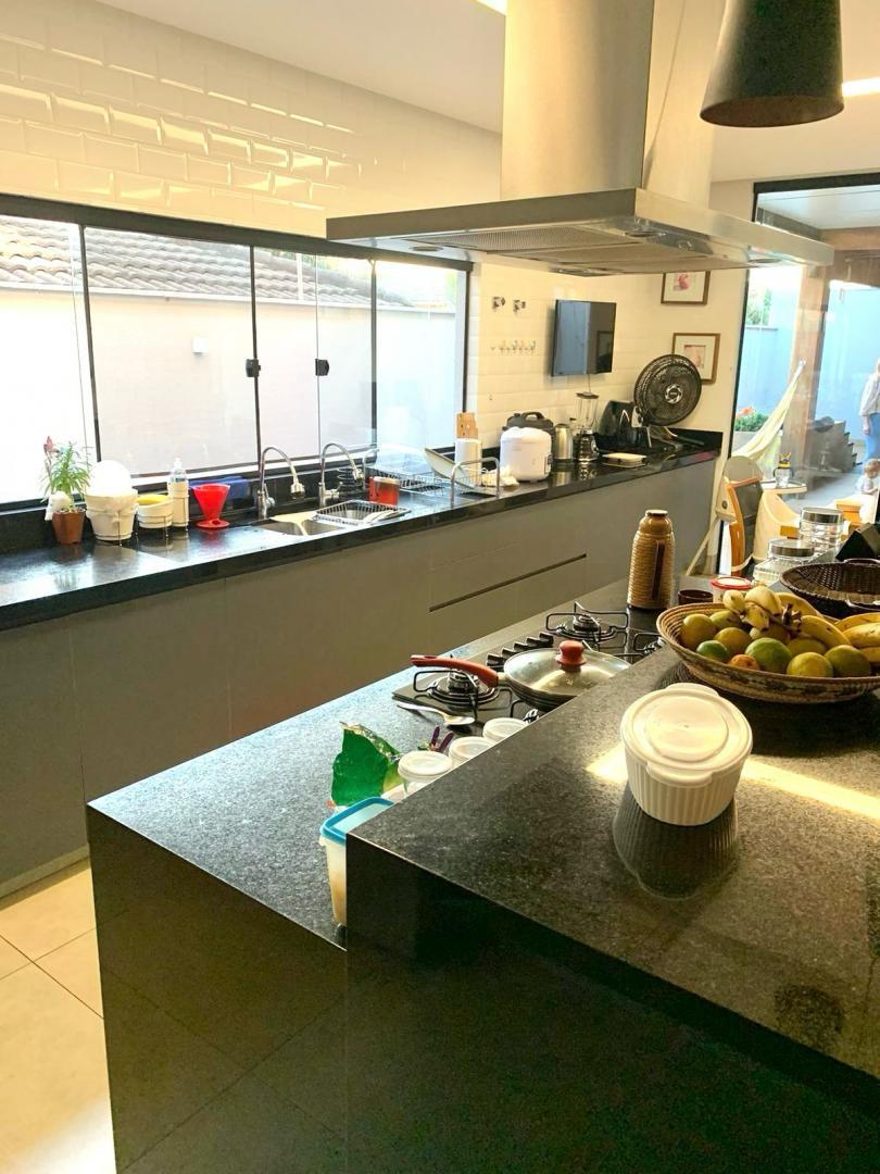 Imagem Casa de Condomínio com 3 Quartos à Venda, 271 m²em Portal Sul - Bela Vista de Goiás Imagem Casa de Condomínio com 3 Quartos à Venda, 271 m²em Portal Sul - Bela Vista de Goiás