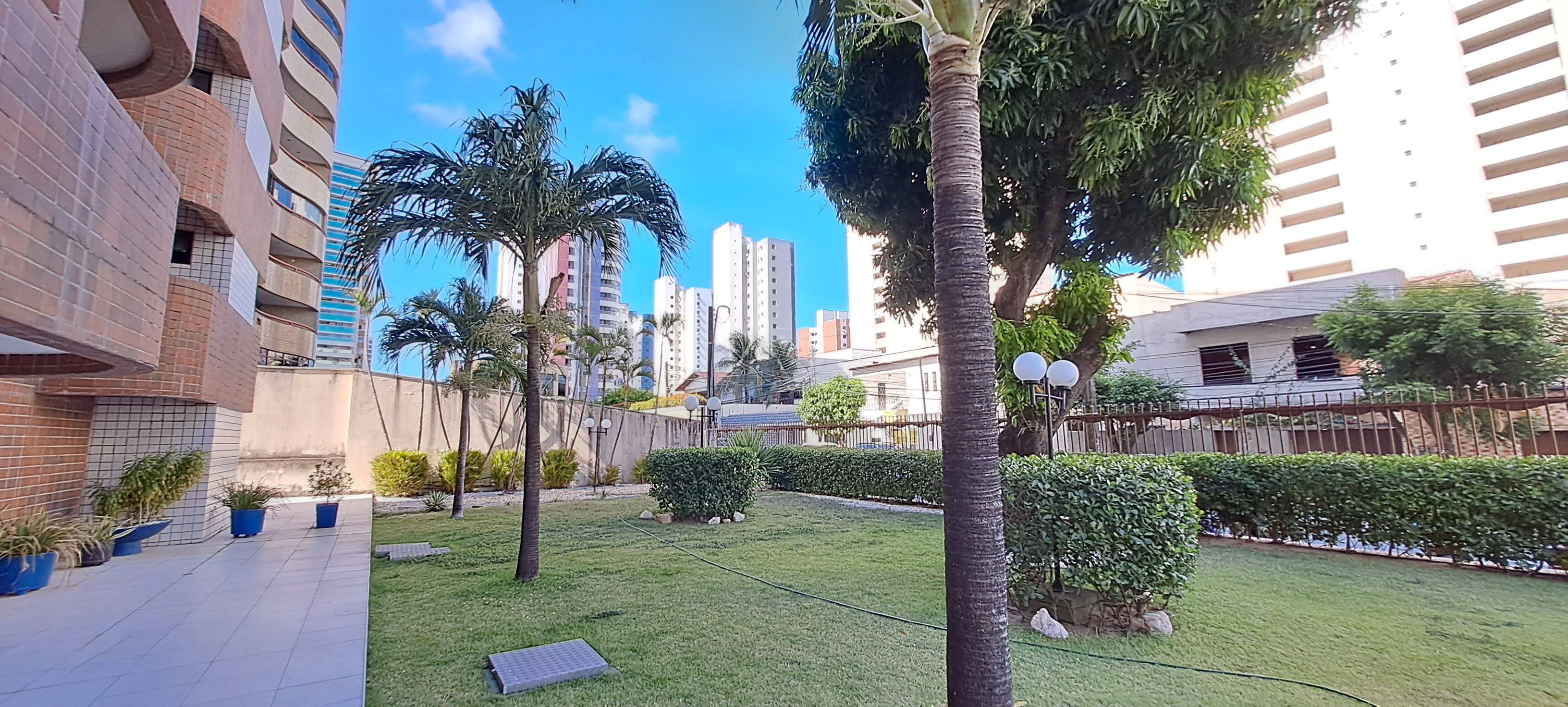 Imagem Apartamento com 3 Quartos à Venda, 150 m²em Guararapes - Fortaleza Imagem Apartamento com 3 Quartos à Venda, 150 m²em Guararapes - Fortaleza