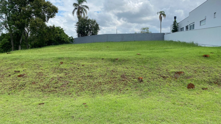 Terreno à Venda, 1.051 m² em Primeira Linha Pontilhão - Criciúma
