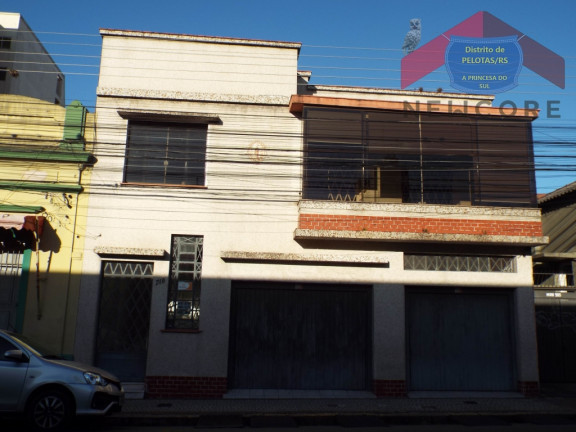 Apartamento com 3 Quartos à Venda,  em Centro - Pelotas