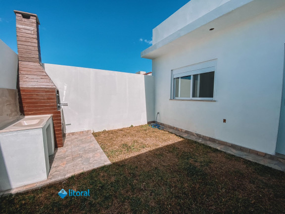 Imagem Casa com 2 Quartos à Venda, 76 m² em Cassino - Rio Grande