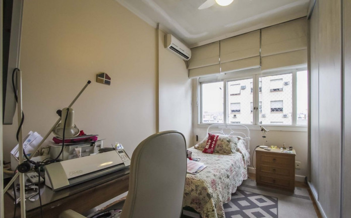Imagem Apartamento com 4 Quartos à Venda, 155 m² em Bom Fim - Porto Alegre