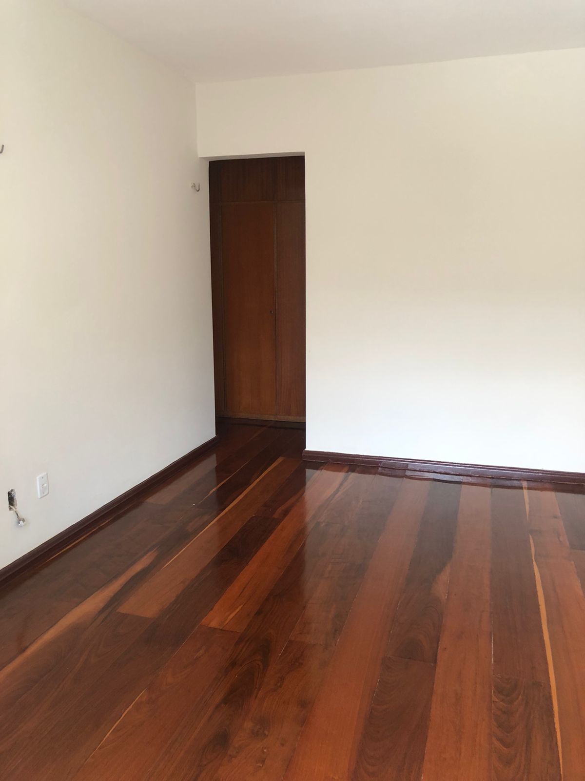 Imagem Apartamento com 3 Quartos à Venda, 133 m²em Meireles - Fortaleza