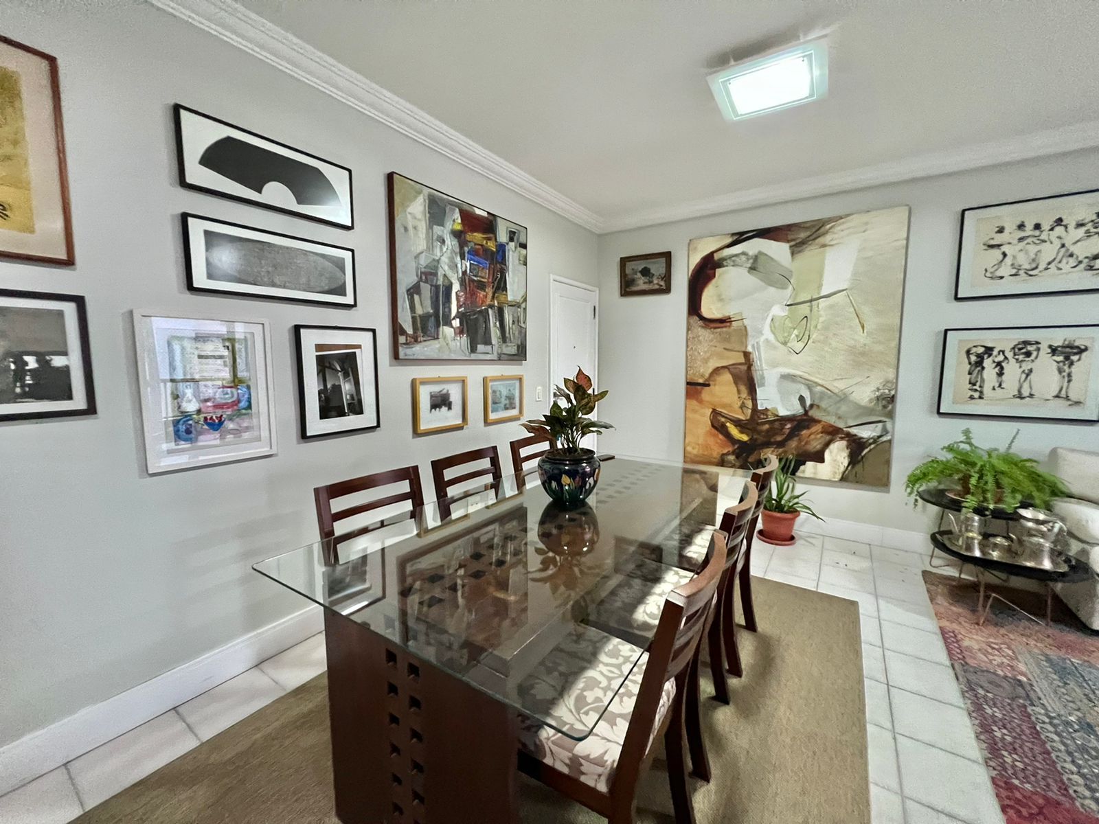 Imagem Apartamento com 3 Quartos à Venda, 140 m²em Umarizal - Belém