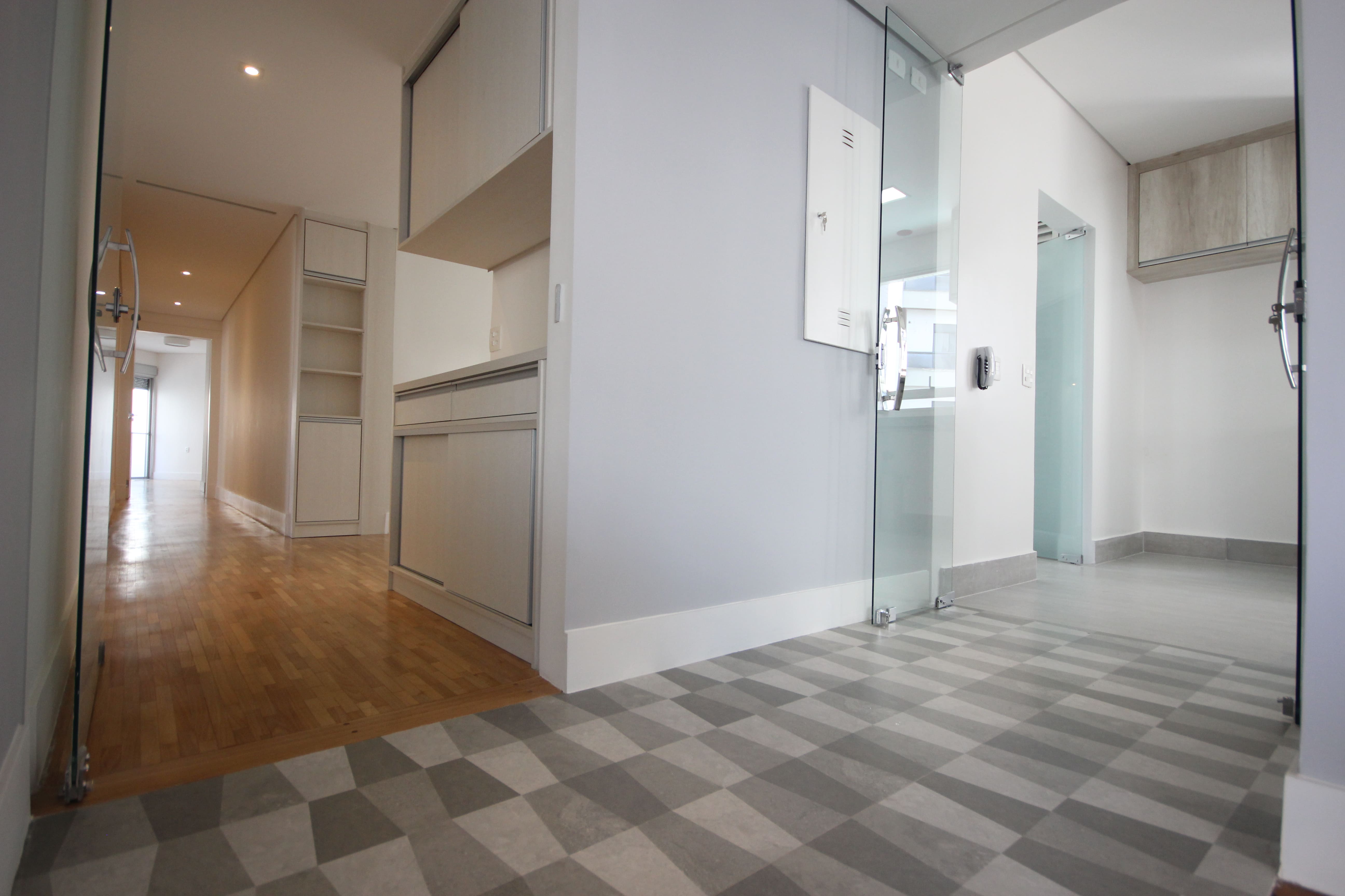 Imagem Apartamento com 3 Quartos à Venda, 245 m²em Vila Uberabinha - São Paulo