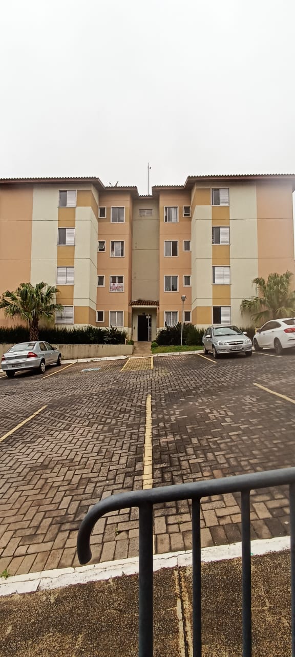 Apartamento com 3 Quartos à Venda, 52 m²em Estrela - Ponta Grossa