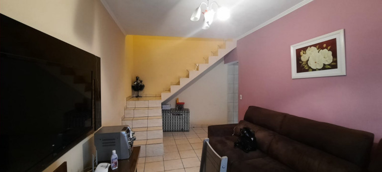 Imagem Sobrado com 2 Quartos à Venda, 168 m² em Jardim Brotinho - Jandira Imagem Sobrado com 2 Quartos à Venda, 168 m² em Jardim Brotinho - Jandira