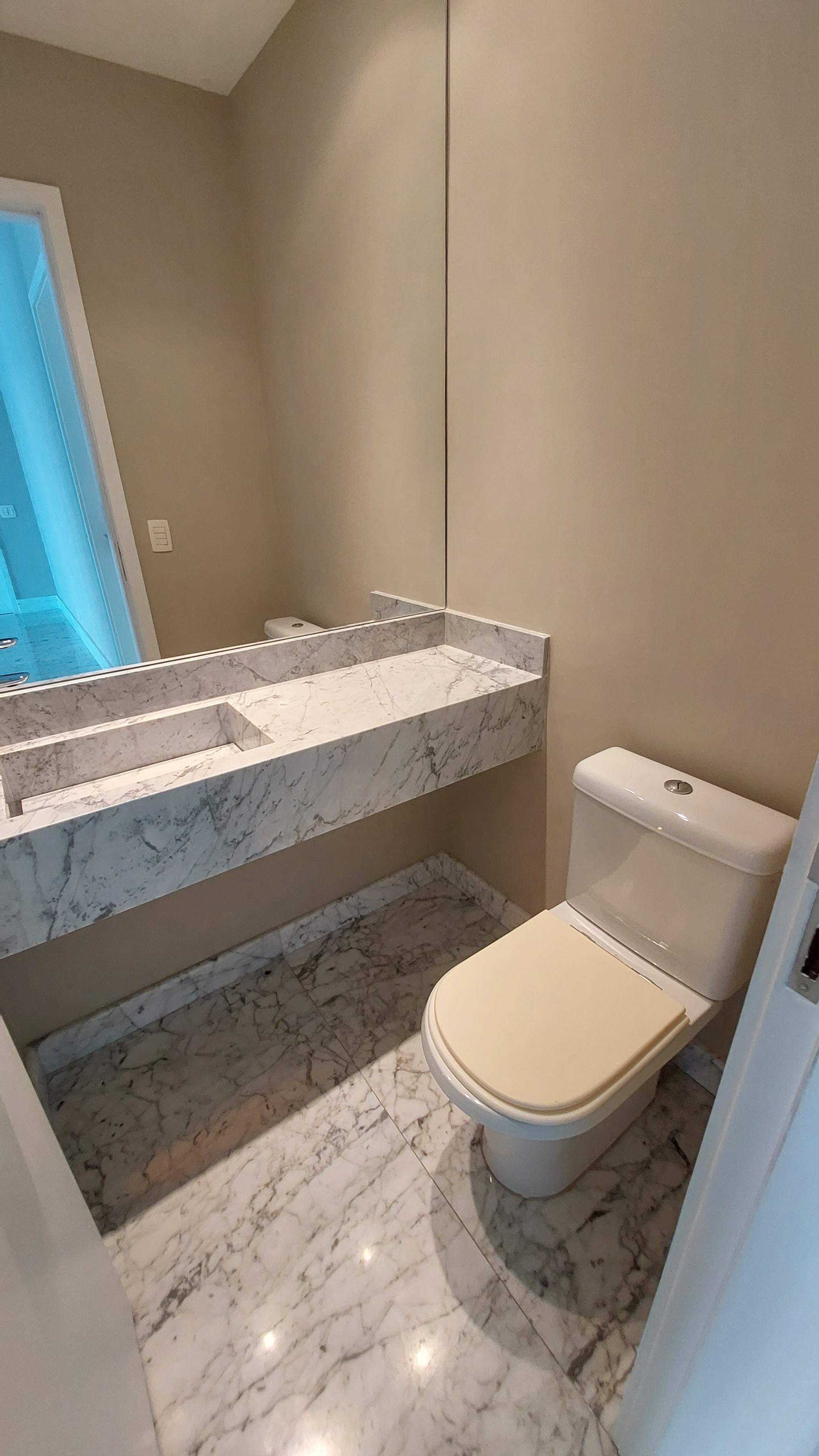 Imagem Apartamento com 4 Quartos à Venda, 288 m²em Barra da Tijuca - Rio de Janeiro Imagem Apartamento com 4 Quartos à Venda, 288 m²em Barra da Tijuca - Rio de Janeiro