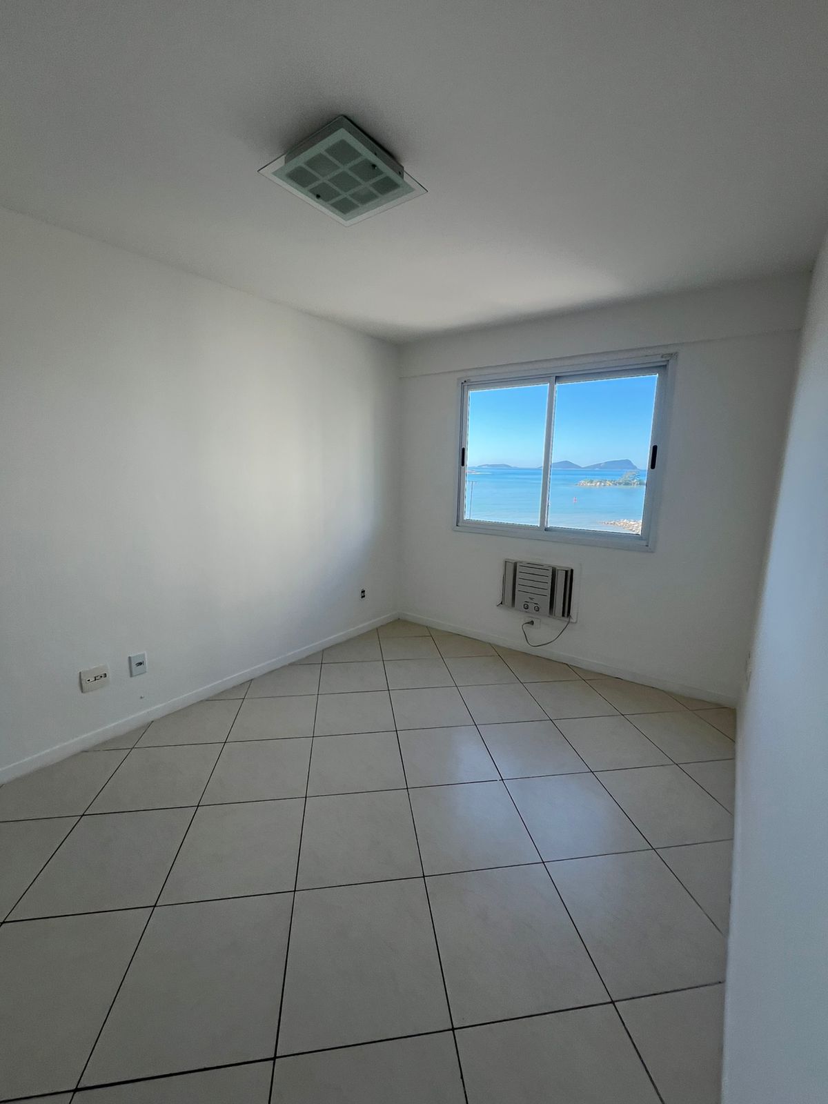 Imagem Apartamento com 2 Quartos à Venda, 70 m² em Centro - Macaé Imagem Apartamento com 2 Quartos à Venda, 70 m² em Centro - Macaé