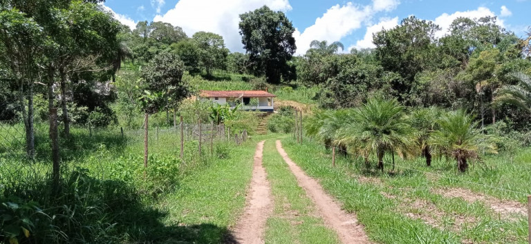 Imagem Terreno à Venda, 450.000 m² em Área Rural de Itabirito - Itabirito Imagem Terreno à Venda, 450.000 m² em Área Rural de Itabirito - Itabirito
