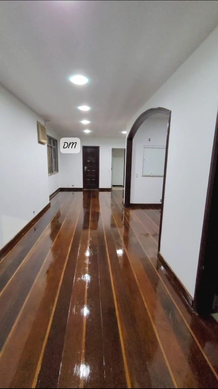 Imagem Apartamento com 3 Quartos à Venda, 146 m²em Méier - Rio de Janeiro Imagem Apartamento com 3 Quartos à Venda, 146 m²em Méier - Rio de Janeiro