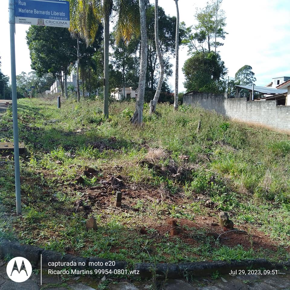 Imagem Terreno à Venda ou Locação, 405 m²em São Defende - Criciúma Imagem Terreno à Venda ou Locação, 405 m²em São Defende - Criciúma