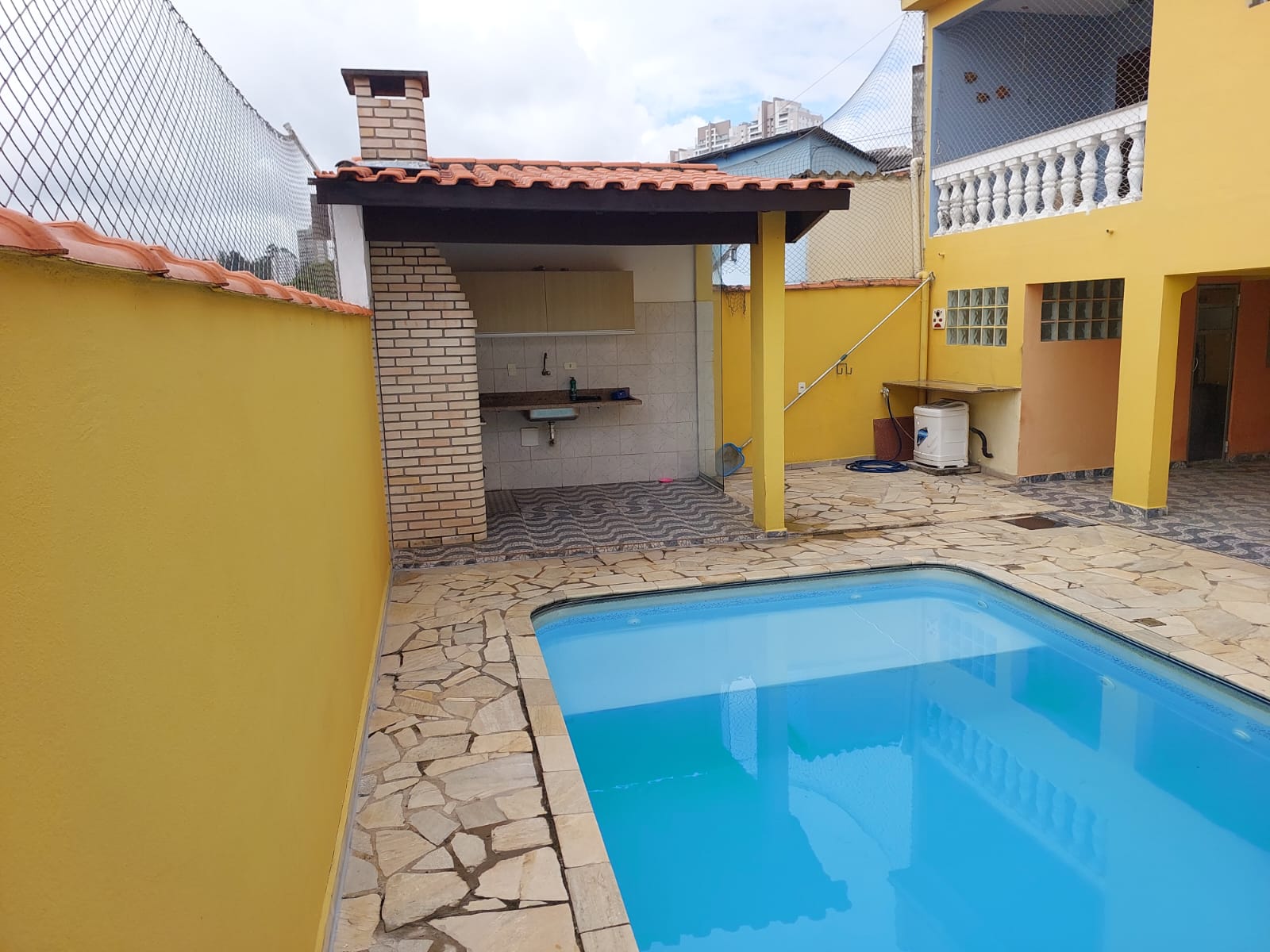 Imagem Casa com 2 Quartos à Venda ou Locação, 350 m² em Jardim Monte Kemel - São Paulo Imagem Casa com 2 Quartos à Venda ou Locação, 350 m² em Jardim Monte Kemel - São Paulo