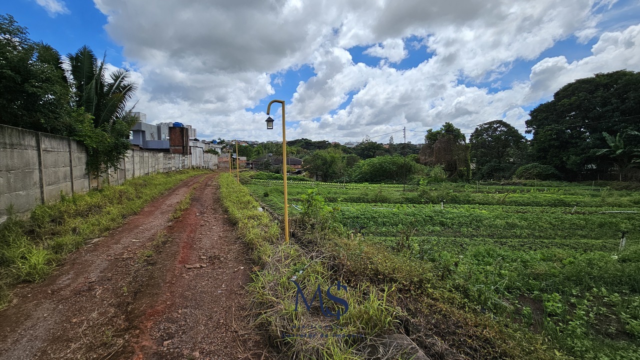 Imagem Fazenda à Venda, 2 m²em Park Way - Brasília Imagem Fazenda à Venda, 2 m²em Park Way - Brasília