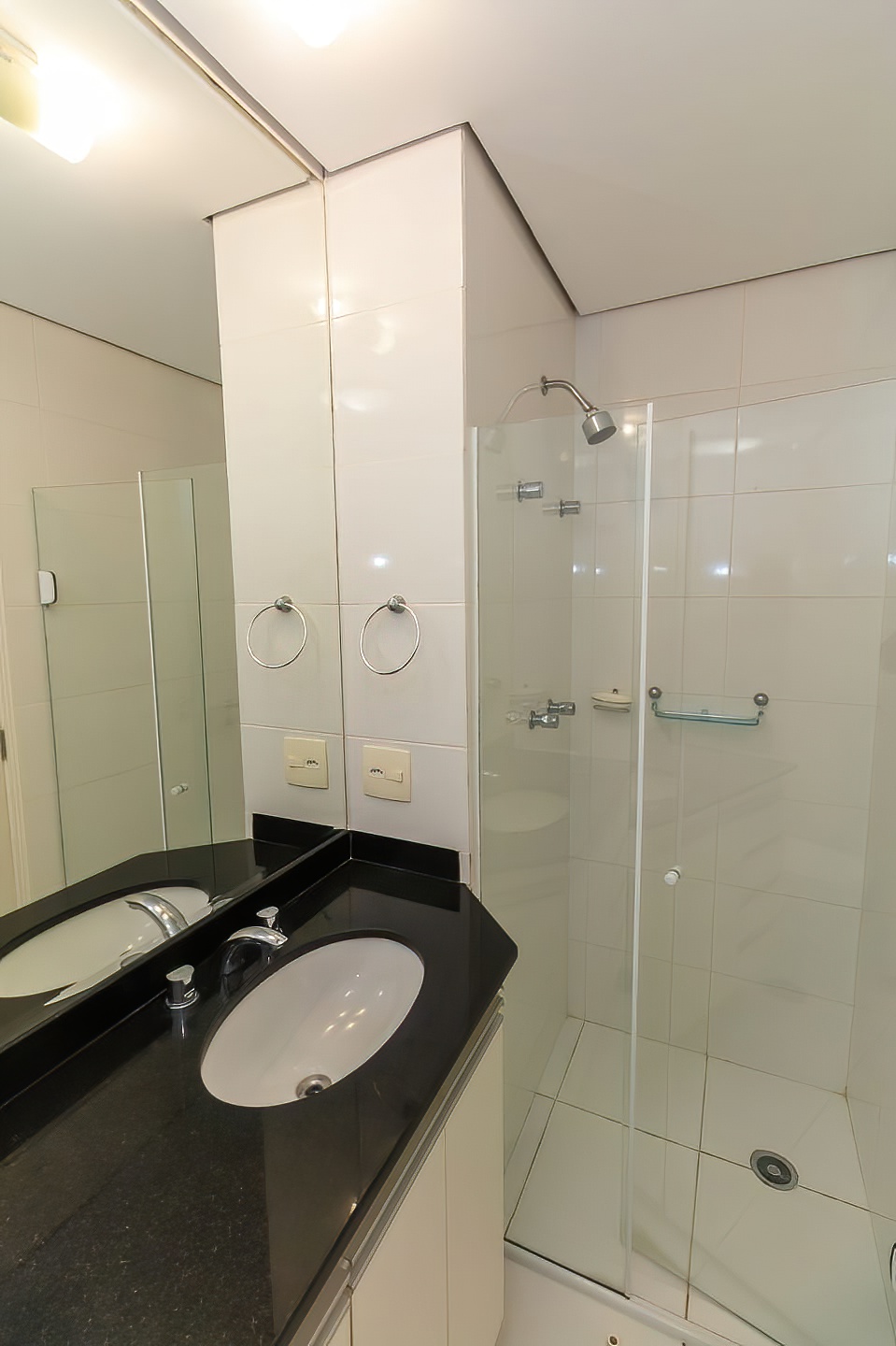 Imagem Apartamento com 2 Quartos para Alugar, 71 m² em Vila Nova Conceição - São Paulo Imagem Apartamento com 2 Quartos para Alugar, 71 m² em Vila Nova Conceição - São Paulo