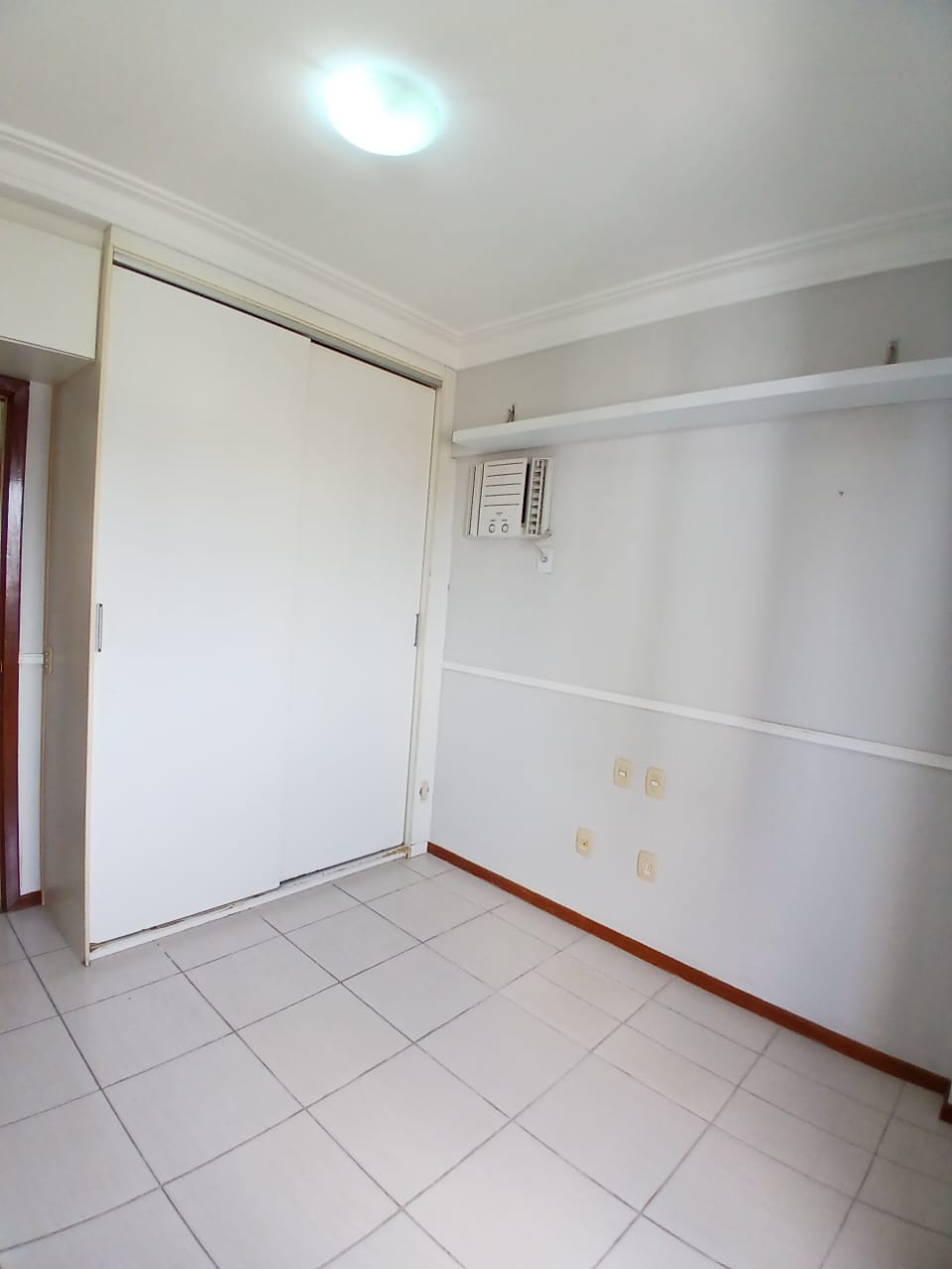 Imagem Apartamento com 2 Quartos à Venda, 72 m²em Marco - Belém