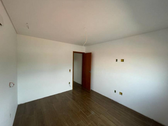 Imagem Casa com 3 Quartos à Venda, 125 m² em Jardim Regina - São Paulo Imagem Casa com 3 Quartos à Venda, 125 m² em Jardim Regina - São Paulo