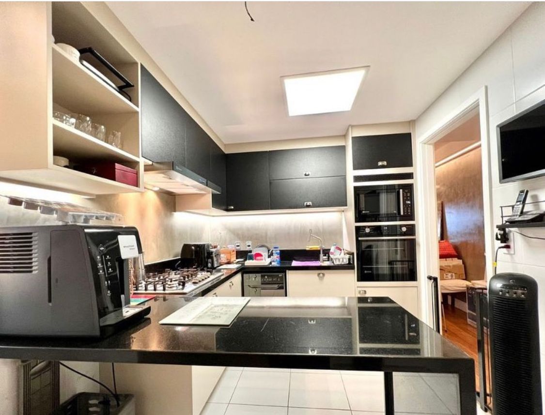 Imagem Apartamento com 3 Quartos à Venda, 157 m²em Barra da Tijuca - Rio de Janeiro Imagem Apartamento com 3 Quartos à Venda, 157 m²em Barra da Tijuca - Rio de Janeiro