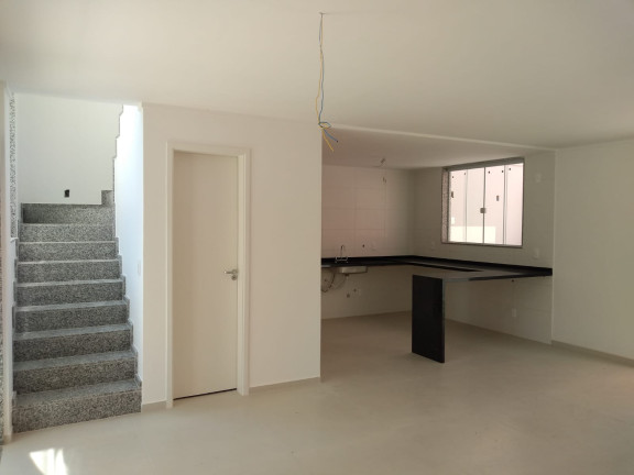 Imagem Casa de Condomínio com 3 Quartos à Venda, 160 m² em Guaratiba - Rio de Janeiro