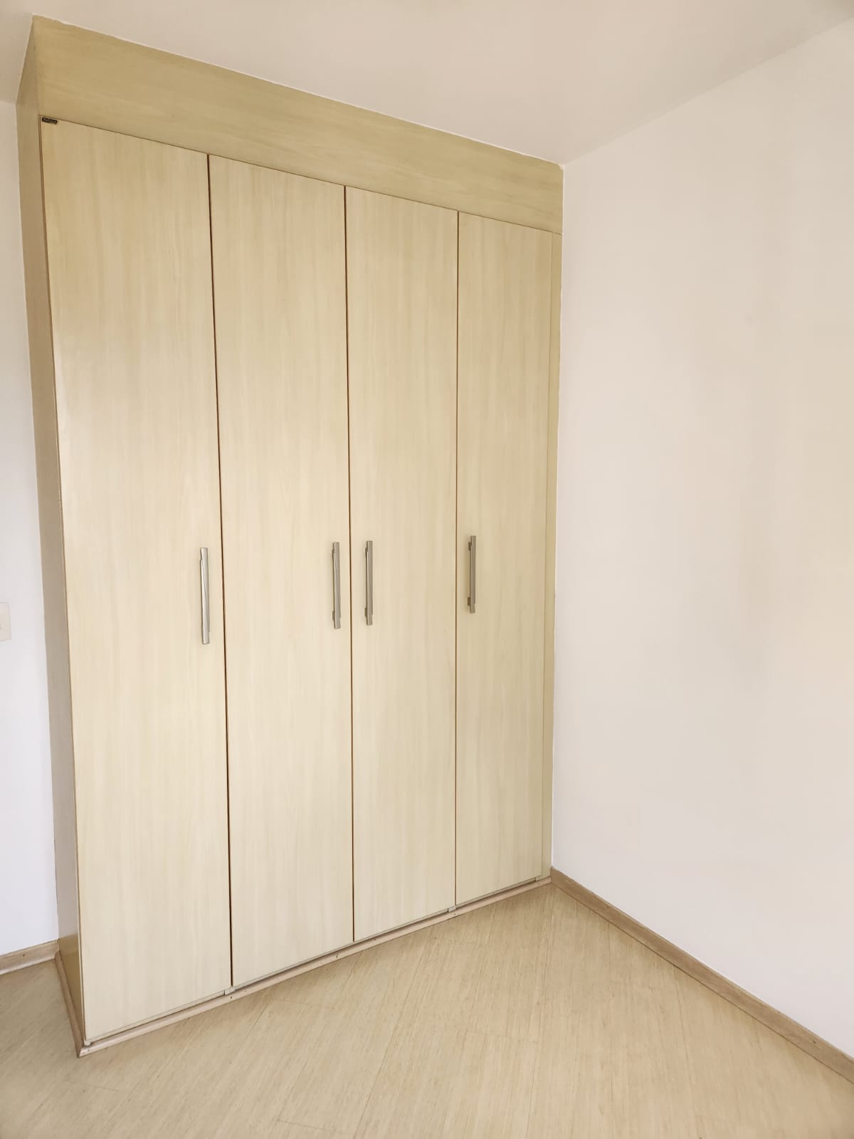 Imagem Apartamento com 3 Quartos à Venda, 104 m²em Aclimação - São Paulo