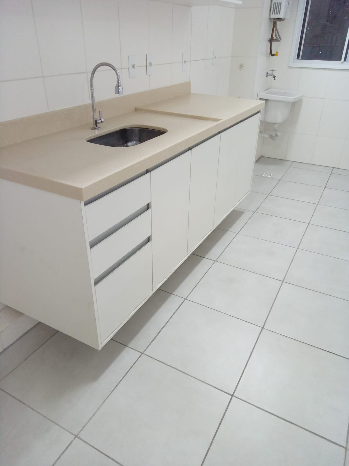 Imagem Apartamento com 2 Quartos para Alugar, 57 m² em Jardim Tropical - Nova Iguaçu Imagem Apartamento com 2 Quartos para Alugar, 57 m² em Jardim Tropical - Nova Iguaçu