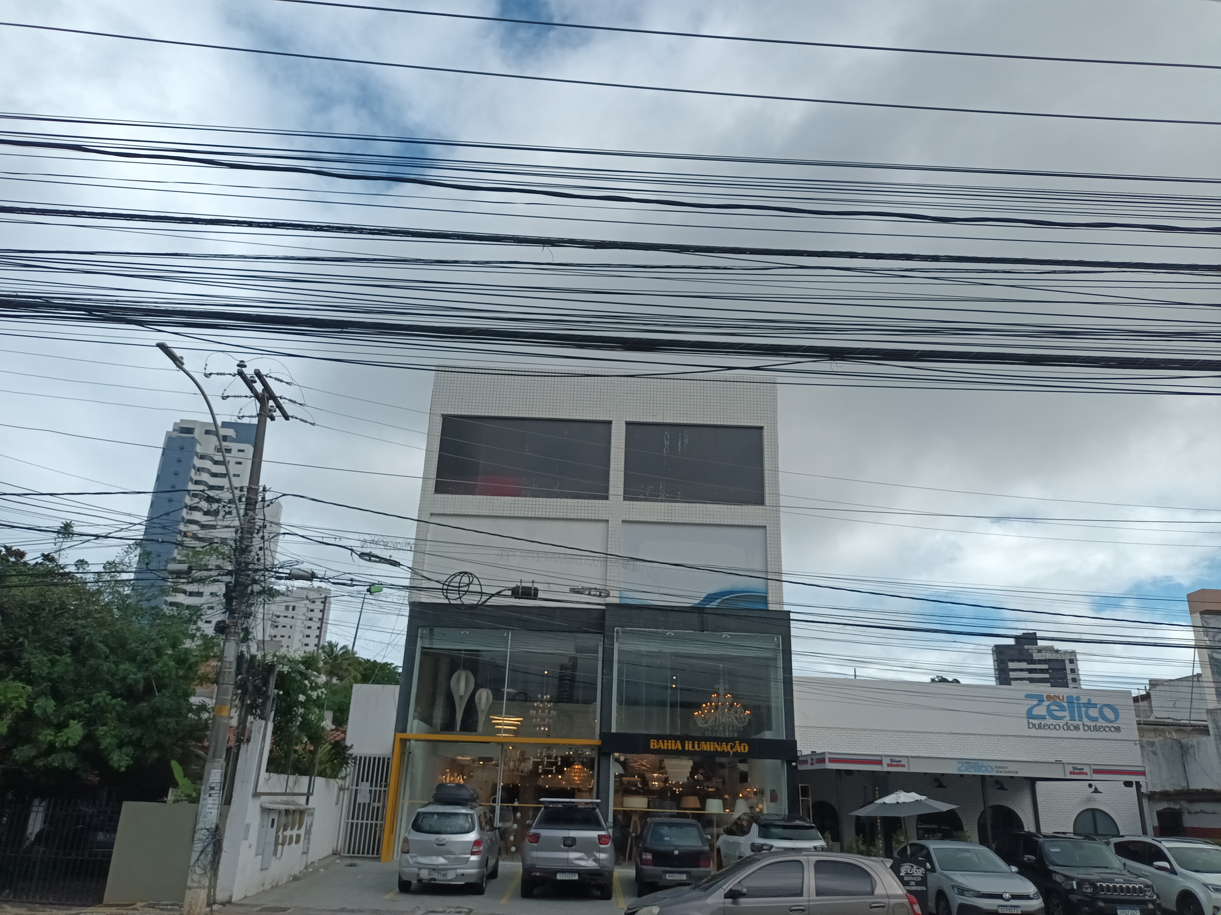 Sala Comercial para Alugar, 360 m² em Santo Antônio dos Prazeres - Feira de Santana
