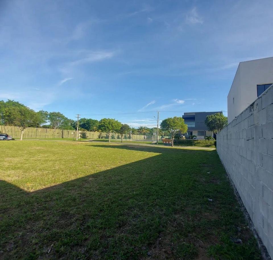 Imagem Terreno à Venda, 448 m²em Boulevard Lagoa - Serra Imagem Terreno à Venda, 448 m²em Boulevard Lagoa - Serra