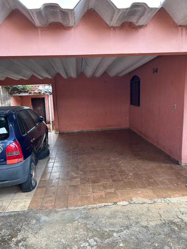 Imagem Casa com 3 Quartos à Venda, 211 m²em Jardim América - Goiânia Imagem Casa com 3 Quartos à Venda, 211 m²em Jardim América - Goiânia