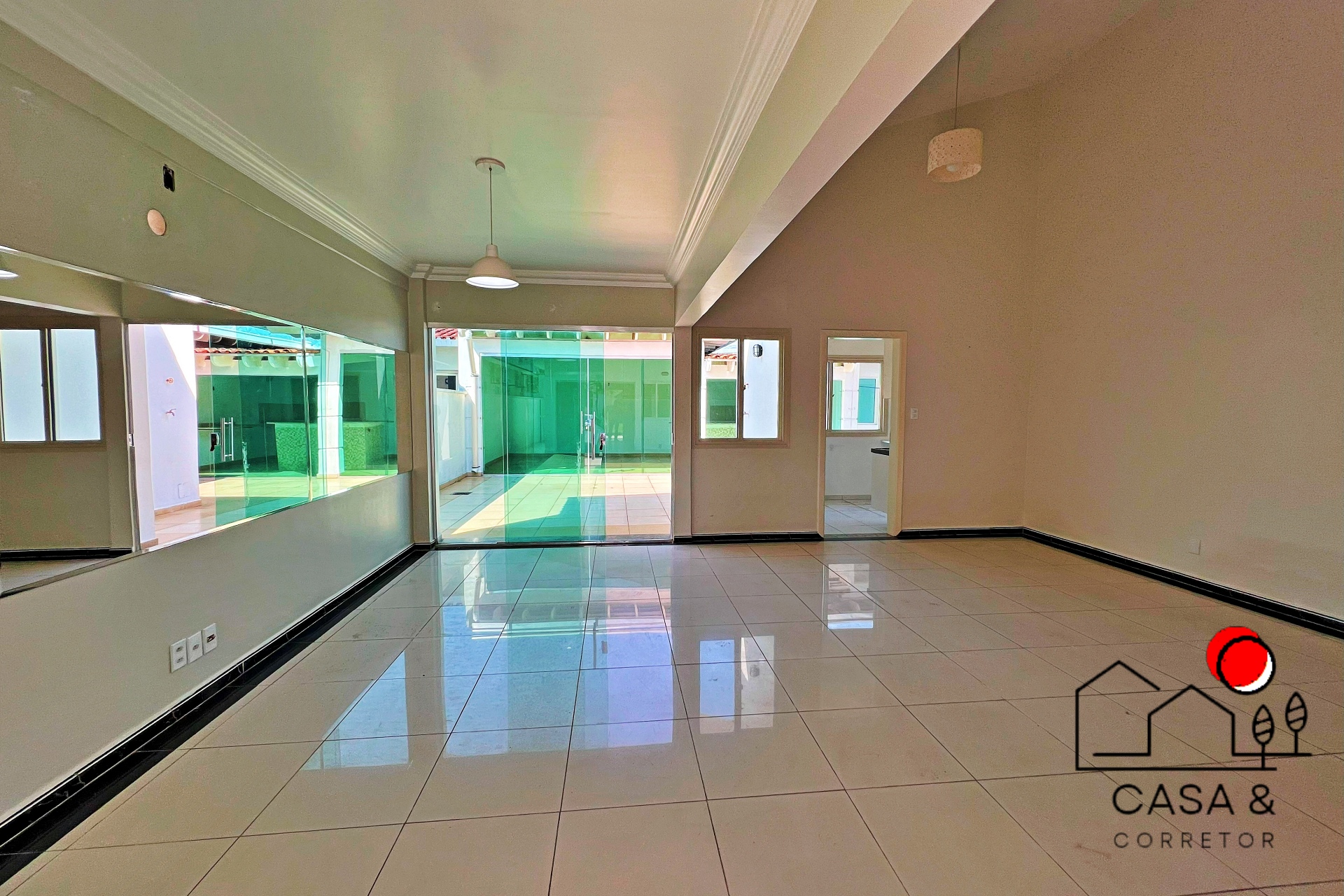 Imagem Casa de Condomínio com 3 Quartos à Venda, 143 m²em Flores - Manaus