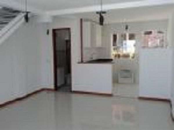 Imagem Casa com 2 Quartos à Venda, 75 m² em Vila Margarida - Itaguaí