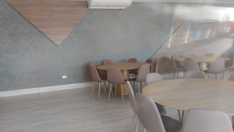 Imagem Apartamento com 2 Quartos à Venda, 54 m² em Conjunto Habitacional Inocente Vila Nova Júnior - Maringá