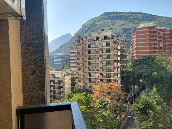 Imagem Apartamento com 4 Quartos à Venda, 227 m² em Lagoa - Rio de Janeiro Imagem Apartamento com 4 Quartos à Venda, 227 m² em Lagoa - Rio de Janeiro