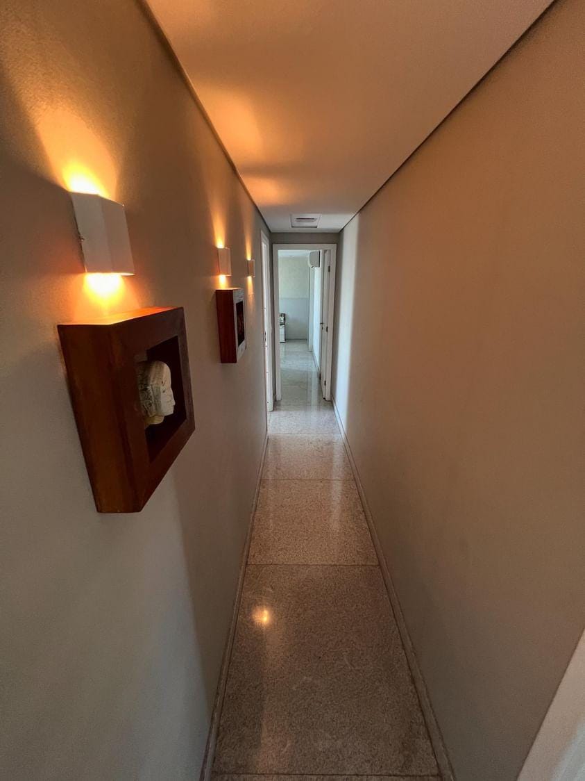 Imagem Apartamento com 5 Quartos à Venda, 415 m²em Meireles - Fortaleza