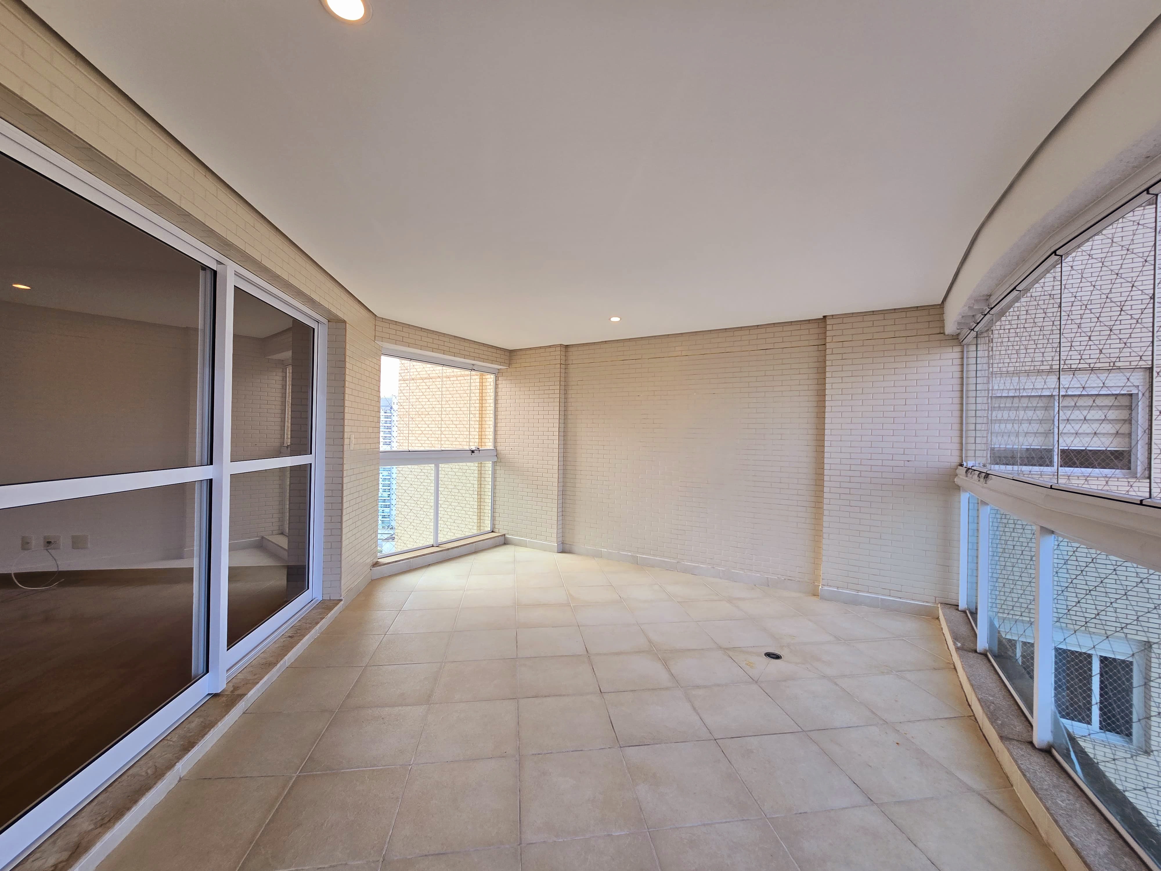 Imagem Apartamento com 4 Quartos à Venda, 204 m² em Boqueirão - Santos