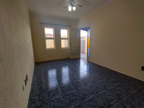 Imagem Casa com 3 Quartos à Venda, 217 m² em João XXIII - Vinhedo Imagem Casa com 3 Quartos à Venda, 217 m² em João XXIII - Vinhedo