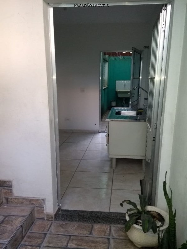 Imagem Casa com 1 Quarto para Alugar, 35 m²em Jardim Santo Elias - São Paulo Imagem Casa com 1 Quarto para Alugar, 35 m²em Jardim Santo Elias - São Paulo