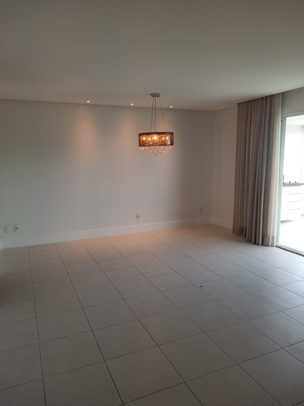 Imagem Apartamento com 3 Quartos para Alugar, 142 m²em Piatã - Salvador Imagem Apartamento com 3 Quartos para Alugar, 142 m²em Piatã - Salvador