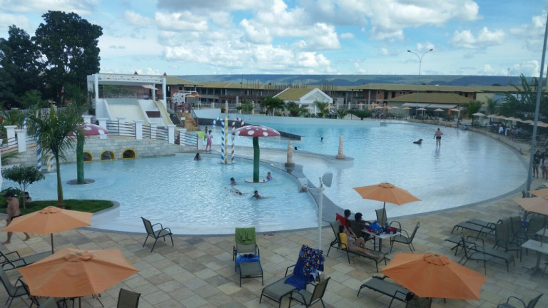 Imagem Imóvel Comercial para Alugar, 38 m² em Chácara Roma - Caldas Novas