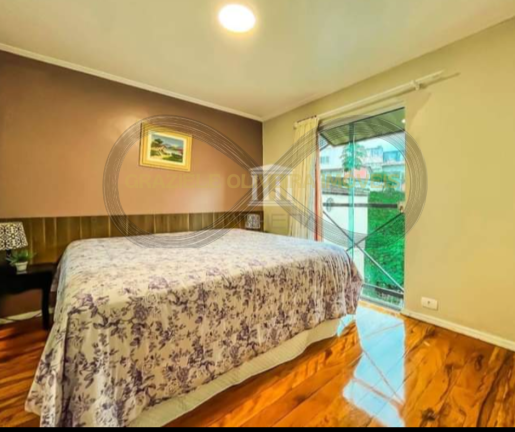 Imagem Casa com 4 Quartos à Venda, 100 m² em Granja Guarani - Teresópolis