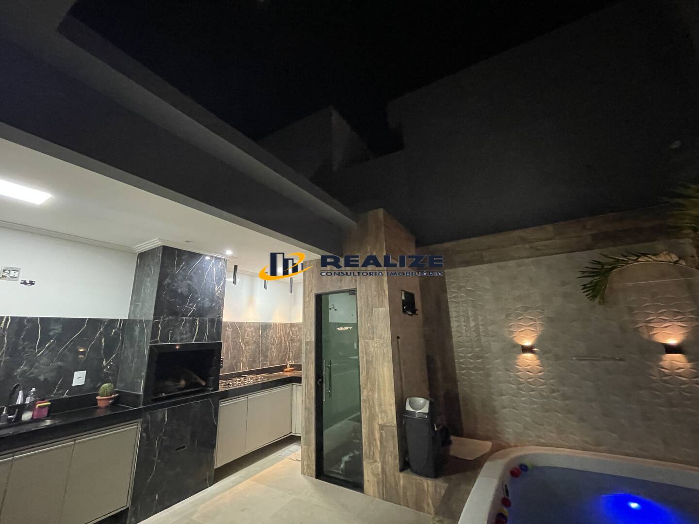 Imagem Casa com 4 Quartos à Venda, 210 m²em Parque Tropical - Campos dos Goytacazes Imagem Casa com 4 Quartos à Venda, 210 m²em Parque Tropical - Campos dos Goytacazes